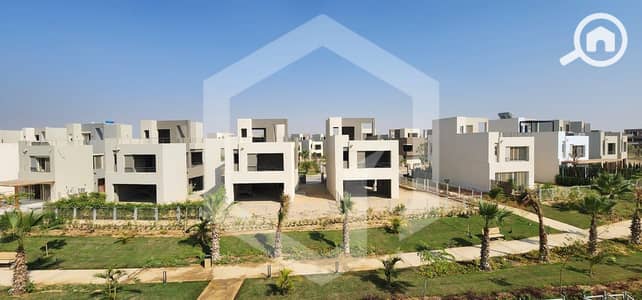5 Bedroom Villa for Sale in 6th of October, Giza - The Crown Palm Hills 6. jpeg