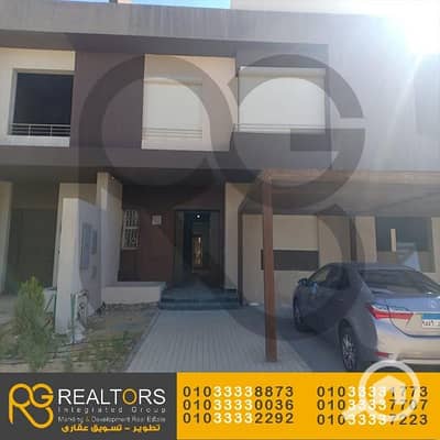 4 Bedroom Townhouse for Sale in 6th of October, Giza - 1 (9). jpg