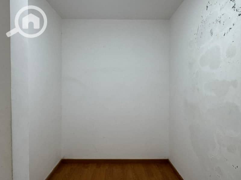 18 d5904dec-9c4a-4591-aaa2-d7a066610d89. jpeg