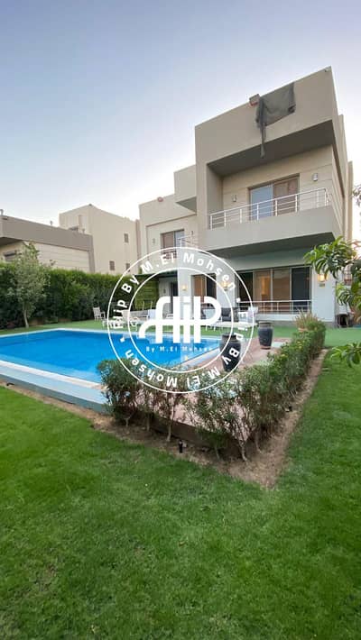 فیلا 5 غرف نوم للايجار في 6 أكتوبر، الجيزة - IMG-20250713-WA0316. jpg