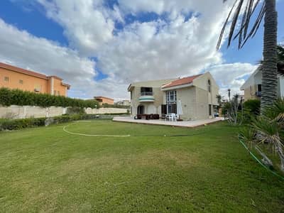 4 Bedroom Villa for Sale in North Coast, Matruh - For Sale – Seafront Villa in Diamond Beach, North Coast