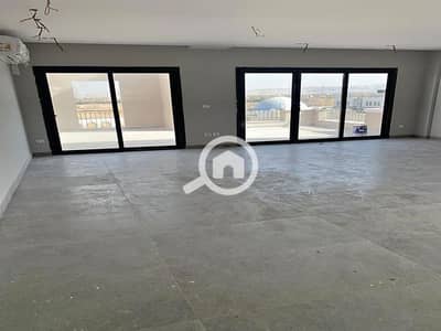 3 Bedroom Flat for Sale in Sheikh Zayed, Giza - 483508597_1401525167955104_6823347607500182547_n_800x600. jpg