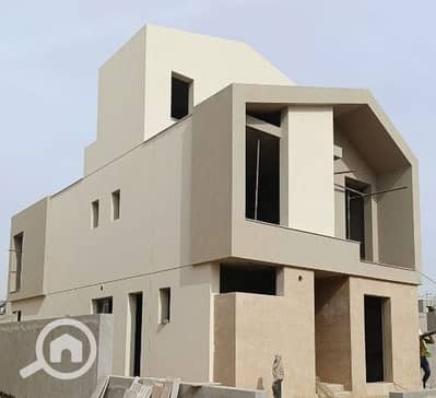 4 Bedroom Villa for Sale in Sheikh Zayed, Giza - 1e81fd27-fae6-4b60-b4b7-. JPG