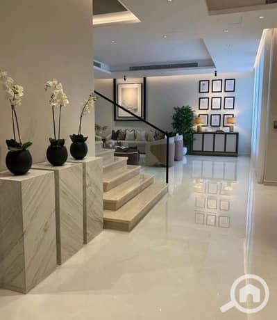 4 Bedroom Villa for Sale in New Cairo, Cairo - 489830046_1888441458583059_8786235503745798539_n. jpg