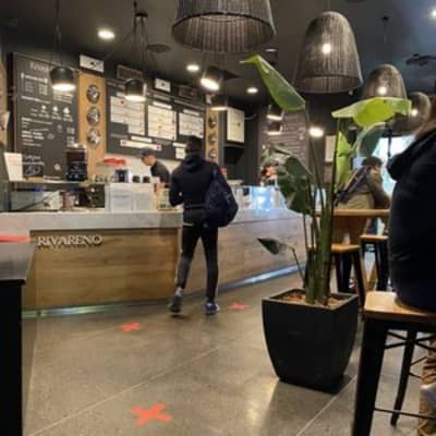 Retail for Sale in Laurent, Alexandria - محل مؤجر بعائد ١٥ الف شهري امام فودافون و بنك اسكندريه لوران ٥٠ م٢