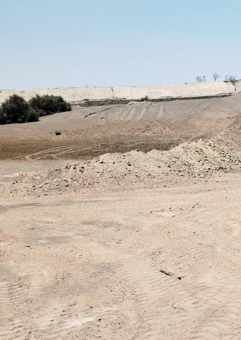 أرض فضاء بالثورة الخضراء