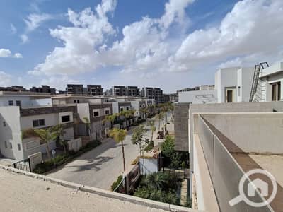 3 Bedroom Duplex for Sale in Hadayek October, Giza - 476373403_122156017028340093_6912522273089634988_n. jpg