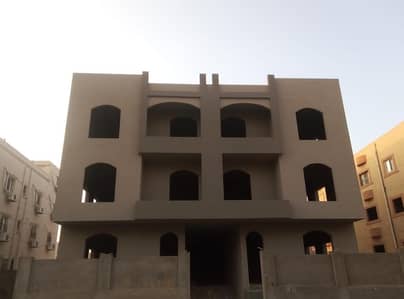 أرض سكنية  للبيع في الشيخ زايد، الجيزة - فيلا للبيع الحي الخامس