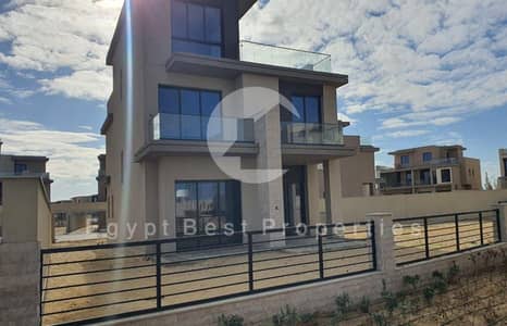4 Bedroom Villa for Sale in Sheikh Zayed, Giza - WhatsApp Image 2024-12-12 at 5.25. 24 PM. jpeg
