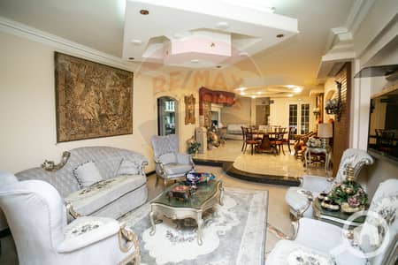 3 Bedroom Apartment for Rent in Raml Station, Alexandria - 1. jpg