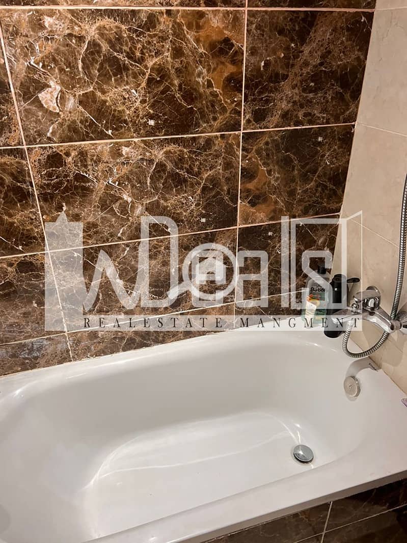 16 bf9915de-f378-48dd-8f2d-aa12bd2dd25d. jpg