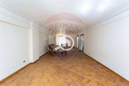 3 Bedroom Apartment for Rent in Raml Station, Alexandria - 1. jpg
