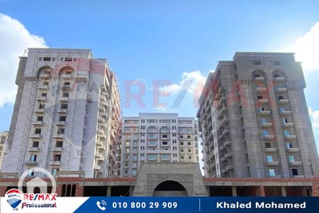 فلیٹ 4 غرف نوم للبيع في محرّم بيك، الإسكندرية - 0001. jpg