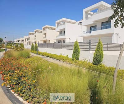 5 Bedroom Townhouse for Sale in Sheikh Zayed, Giza - 520943240_10233679567943768_2439503427933775532_n. jpg