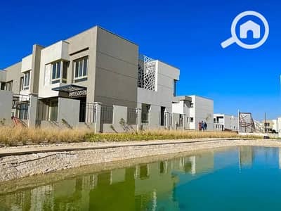 4 Bedroom Townhouse for Sale in 6th of October, Giza - WhatsApp Image 2025-01-14 at 1.00. 03 PM (1). jpeg