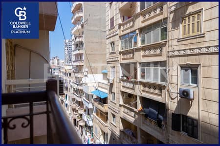 فلیٹ 3 غرف نوم للبيع في سبورتنج، الإسكندرية - IMG_2456. JPG