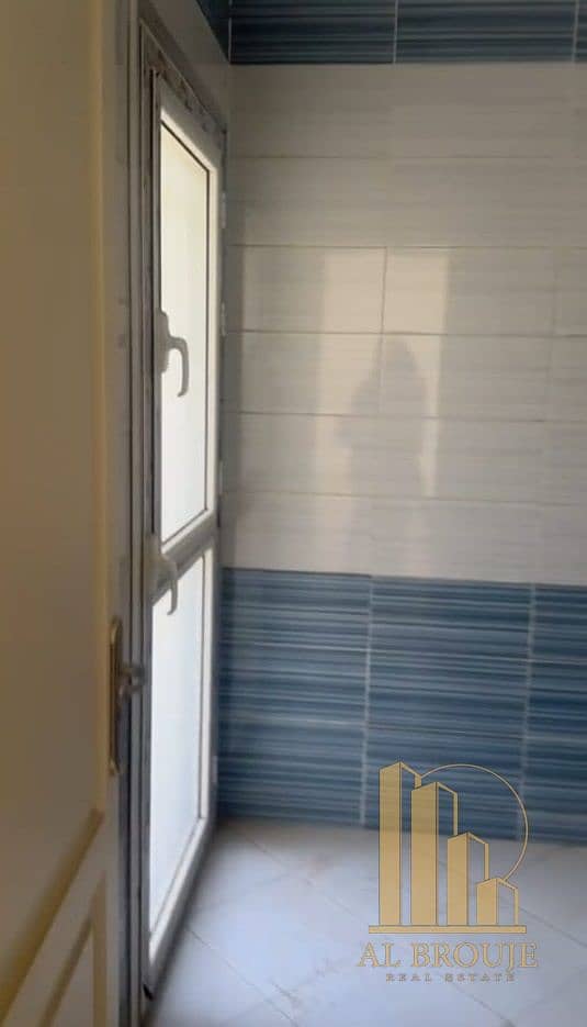 10 WhatsApp Image 2025-07-27 at 17.58. 59_cef1eeb6. jpg