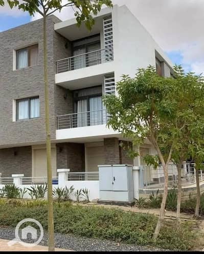 3 Bedroom Flat for Sale in New Cairo, Cairo - 524763496_122202577712109035_3383541175336899788_n. jpg