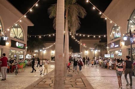 محلات تجارية  للايجار في القاهرة الجديدة، القاهرة - محل للمشاركة إيجار مدينة الرحاب