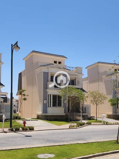 5 Bedroom Villa for Sale in 6th of October, Giza - IMG-20250728-WA0075. jpg