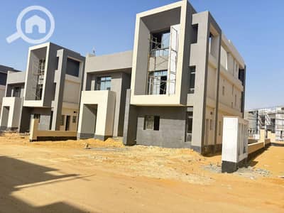 3 Bedroom Townhouse for Sale in New Cairo, Cairo - 6f6ac6f2-8ee6-472f-90d4-01957b8a043a. jpeg