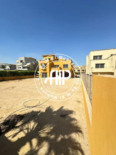 8 Bedroom Villa for Sale in 6th of October, Giza - IMG-20250728-WA0182. jpg