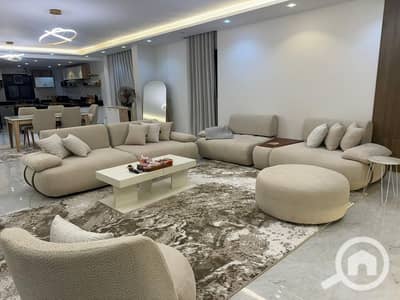 3 Bedroom Apartment for Sale in Sheikh Zayed, Giza - IMG-20250728-WA0147. jpg