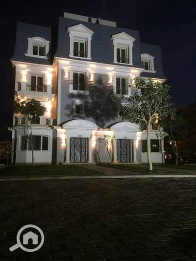 4 Bedroom iVilla for Sale in 6th of October, Giza - IMG-20250728-WA0061. jpg