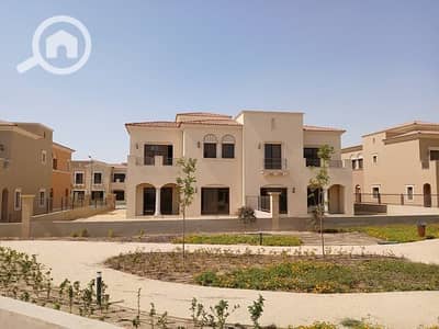 4 Bedroom Villa for Sale in New Cairo, Cairo - 515217326_122189854928310536_4342286919131293909_n. jpg