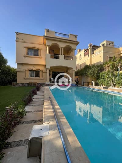 فیلا 5 غرف نوم للبيع في 6 أكتوبر، الجيزة - IMG-20250728-WA0399. jpg