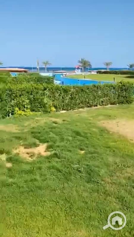 فيلا مستقلة متشطبة بالكامل للبيع في قرية بلوبلو العين السخنه بتقسيط فيلا مستقلة متشطبة بالكامل للبيع في قرية بلوبلو العين السخنه بتقسيط