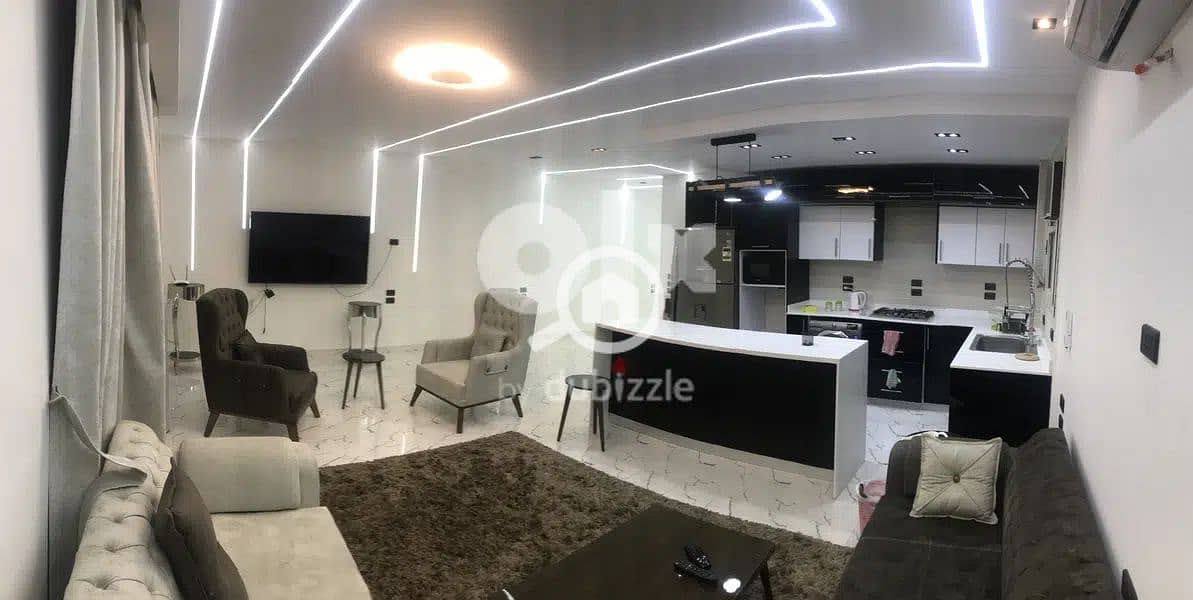 شقة فندقية لايجار الايام و الاسبوع والمدد بكمبوند باكتوبر