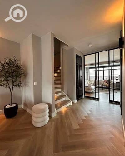 3 Bedroom Villa for Sale in Mostakbal City, Cairo - 10211cdd-4b7d-4625-bcbd-647e8d130fbd. jpg