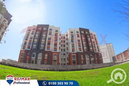 شقة 4 غرف نوم للبيع في عجمي، الإسكندرية - 1. jpg