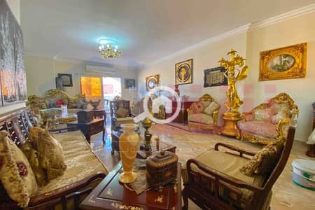 شقة 3 غرف نوم للايجار في كامب شيزار، الإسكندرية - 1. jpg