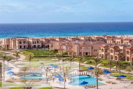 شاليه 3 غرف نوم للبيع في الساحل الشمالي، مطروح - eastbay-pools-overview. png