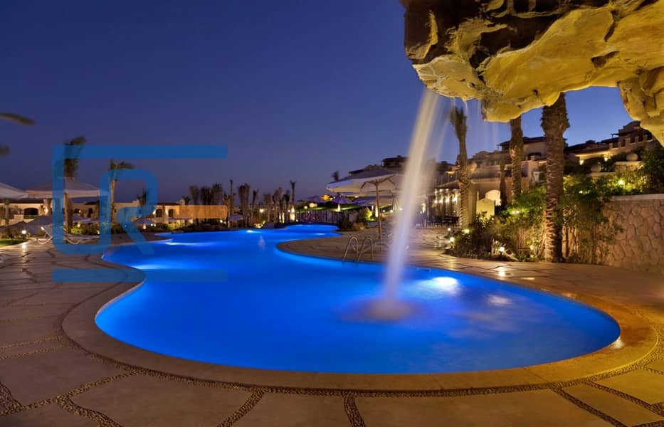 8 swimming-pool-in-Lavista-gardens-sokhna. jpg