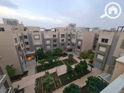 5 Bedroom Penthouse for Sale in New Cairo, Cairo - 29. jpg