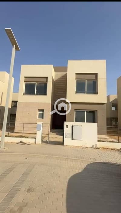 4 Bedroom Villa for Sale in New Cairo, Cairo - WhatsApp Image 2025-07-31 at 04.04. 07_579f9a51. jpg