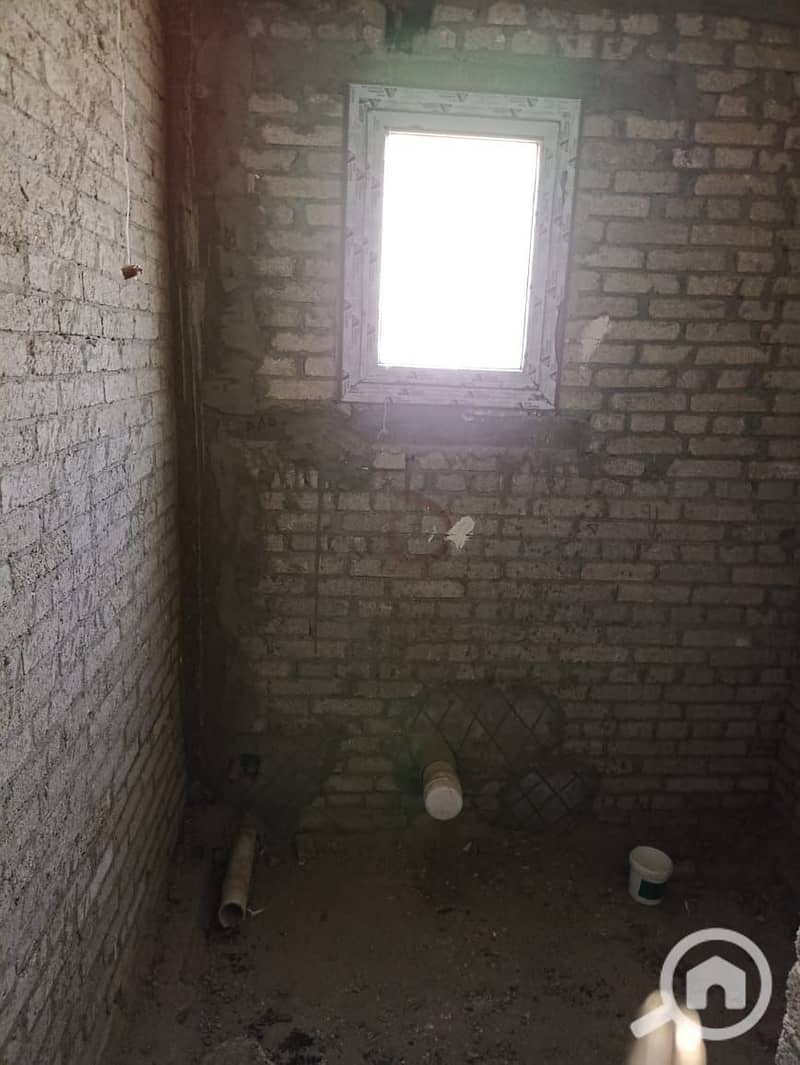 5 1cdae93d-aa01-490e-9a44-28f3bc9b0322. jpg