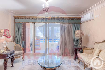 5 Bedroom Apartment for Sale in Zezenia, Alexandria - IMG_0801. JPG