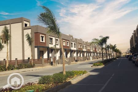 5 Bedroom Townhouse for Sale in Hadayek October, Giza - IMG-20250507-WA0221. jpg