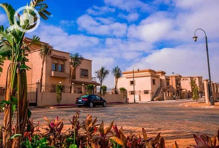 5 Bedroom Villa for Sale in New Cairo, Cairo - تاون-هاوس-للبيع-بمساحة-350-متر-في-ريحانه-5. jpg