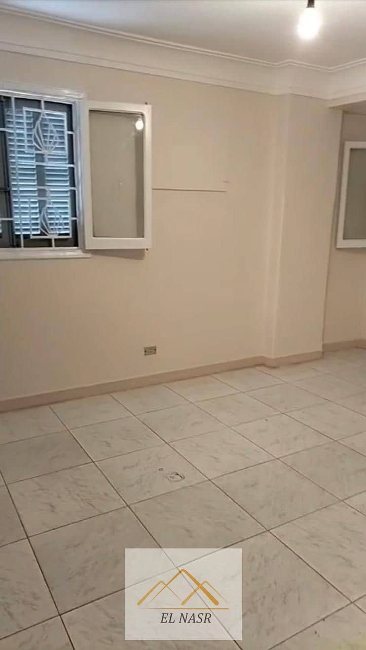 4 4. jpeg