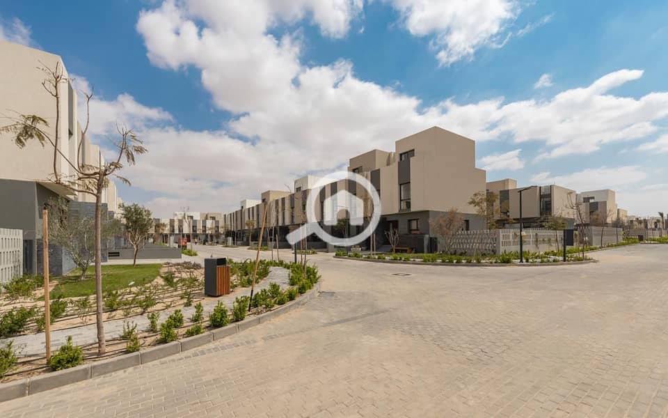 10 villas for sale in al burouj. jpg