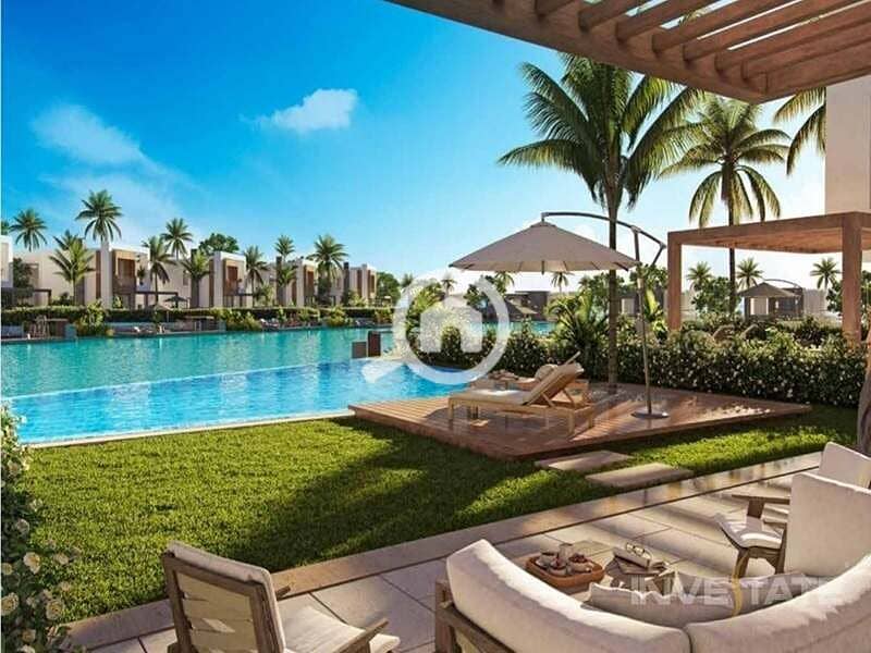 2 exterior-pool-view-hacienda-bay-water-villas-north-coast-palm-hills-2. jpeg