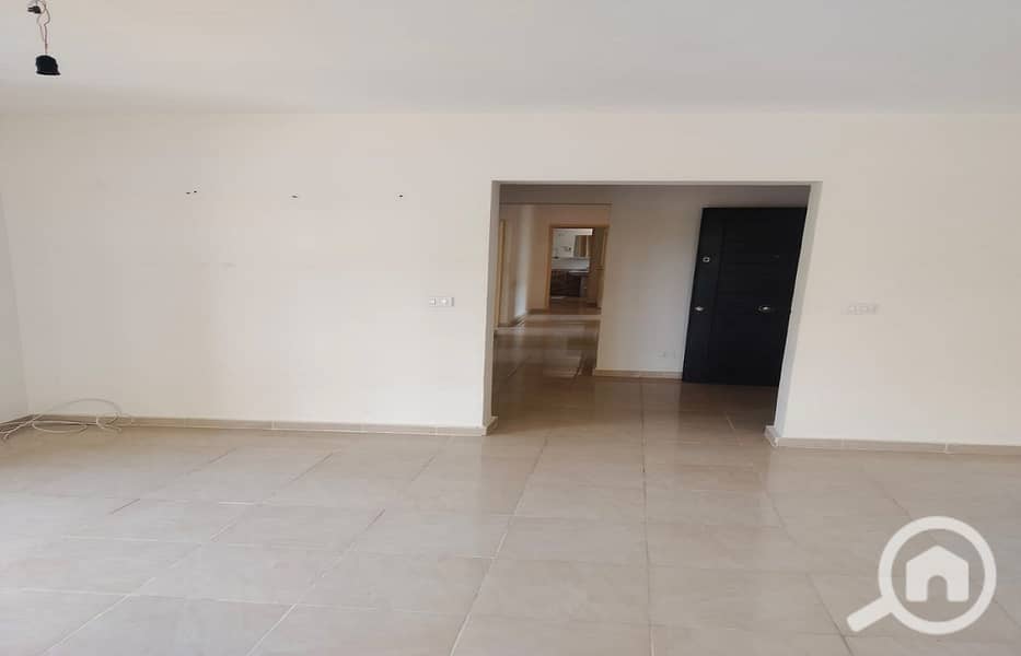 15 622be7bf-7ffe-4cd0-80f9-180246dbc548. jpg