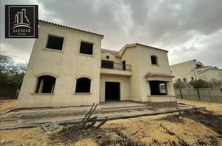 5 Bedroom Villa for Sale in Madinaty, Cairo - 484512226_598325653210369_3468975506979658219_n. jpg