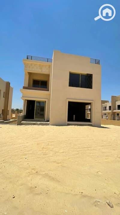 5 Bedroom Villa for Sale in Sheikh Zayed, Giza - 506051814_2235971806821197_5936161846156099434_n. jpg
