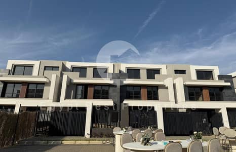 تاون هاوس 3 غرف نوم للبيع في القاهرة الجديدة، القاهرة - IMG-20241124-WA0074. jpg